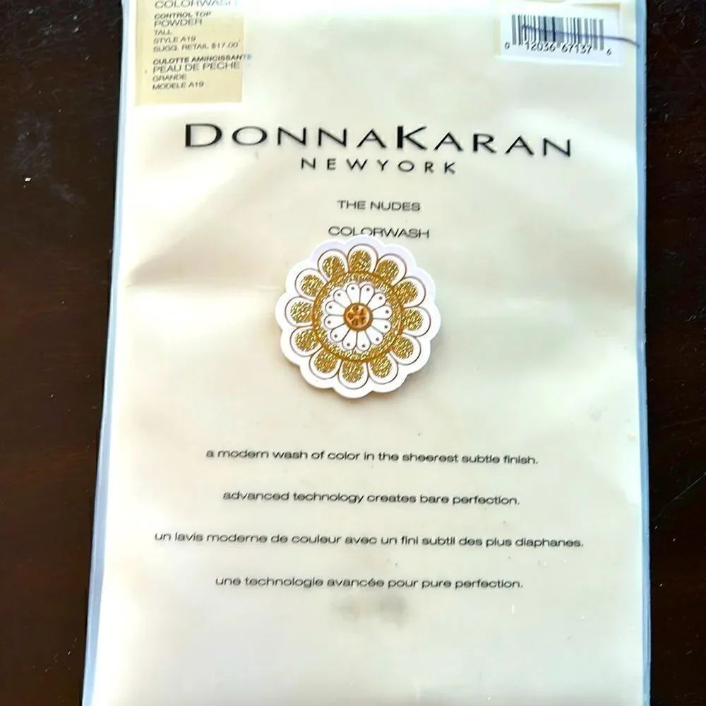 Donna Karan Tights of New York the nudes color wash control top powder Size Tall